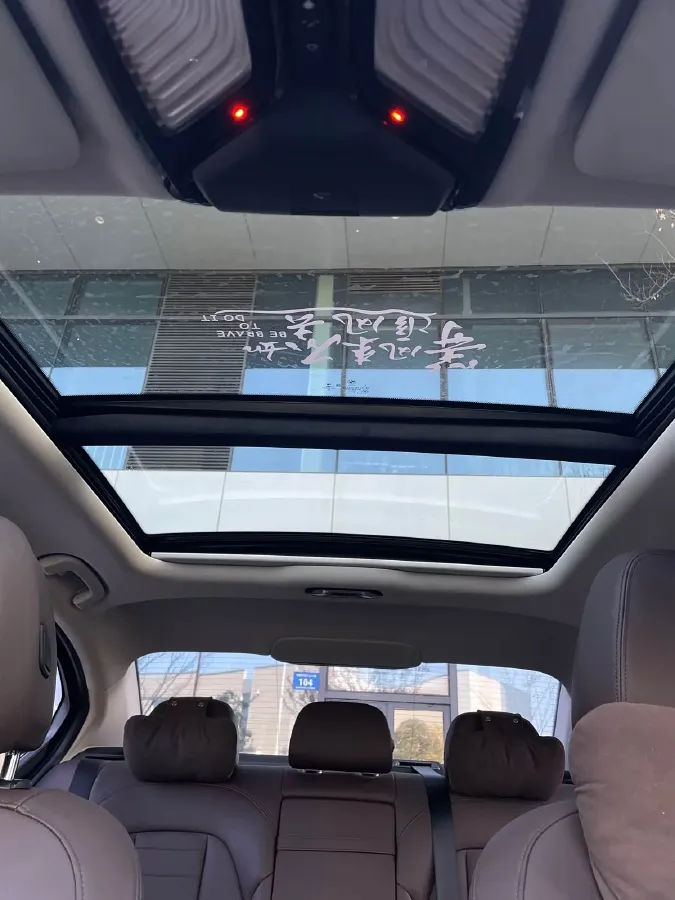 2020 BMW 3 Series 2.0T 156HP L4 8AT,autocango,china used car exporter,china ev exporter,chinese used car exporter,chinese used ev exporter