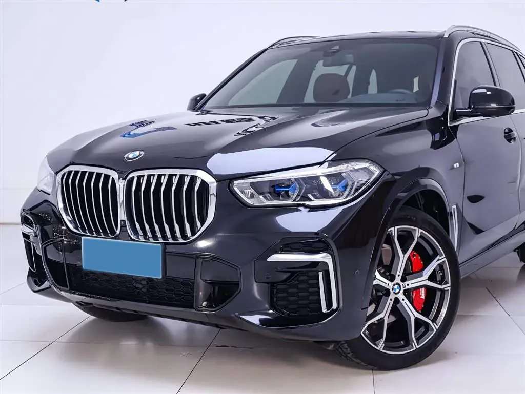 2022 BMW X5 3.0T 333HP L6 8AT,autocango,china used car exporter,china ev exporter,chinese used car exporter,chinese used ev exporter