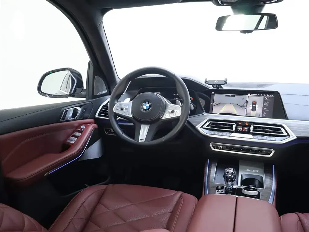 2022 BMW X5 3.0T 333HP L6 8AT,autocango,china used car exporter,china ev exporter,chinese used car exporter,chinese used ev exporter