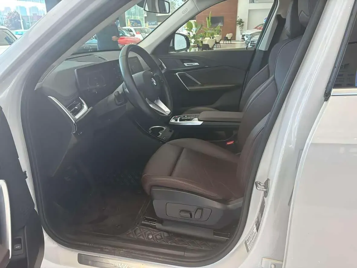 2023 BMW X1 1.5T 156HP L3 7DCT,autocango,china used car exporter,china ev exporter,chinese used car exporter,chinese used ev exporter