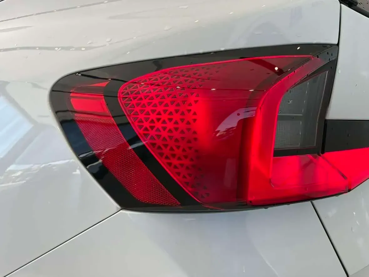 2023 BMW X1 1.5T 156HP L3 7DCT,autocango,china used car exporter,china ev exporter,chinese used car exporter,chinese used ev exporter