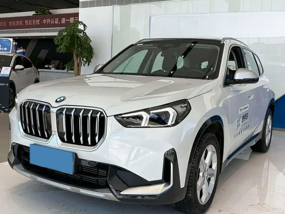2023 BMW X1 1.5T 156HP L3 7DCT,autocango,china used car exporter,china ev exporter,chinese used car exporter,chinese used ev exporter