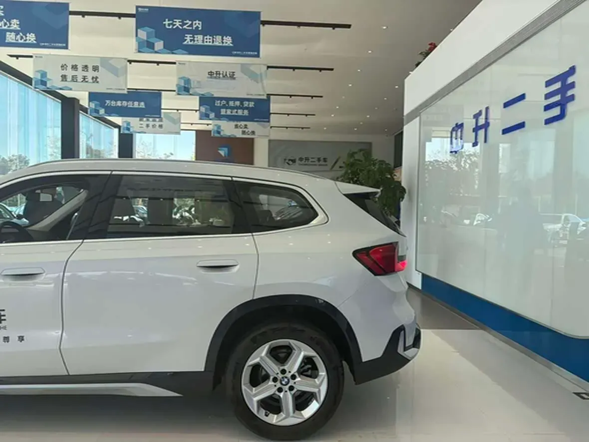 2023 BMW X1 1.5T 156HP L3 7DCT,autocango,china used car exporter,china ev exporter,chinese used car exporter,chinese used ev exporter
