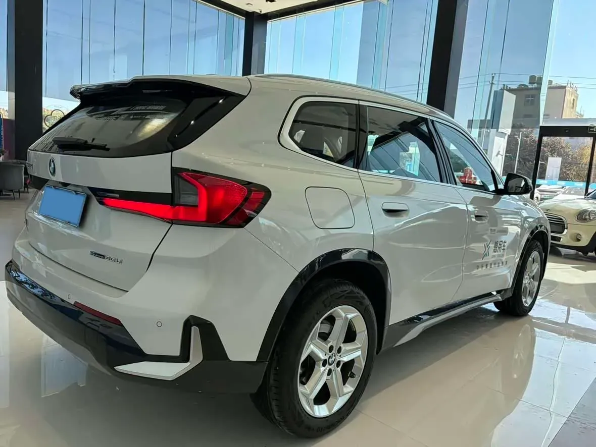 2023 BMW X1 1.5T 156HP L3 7DCT,autocango,china used car exporter,china ev exporter,chinese used car exporter,chinese used ev exporter