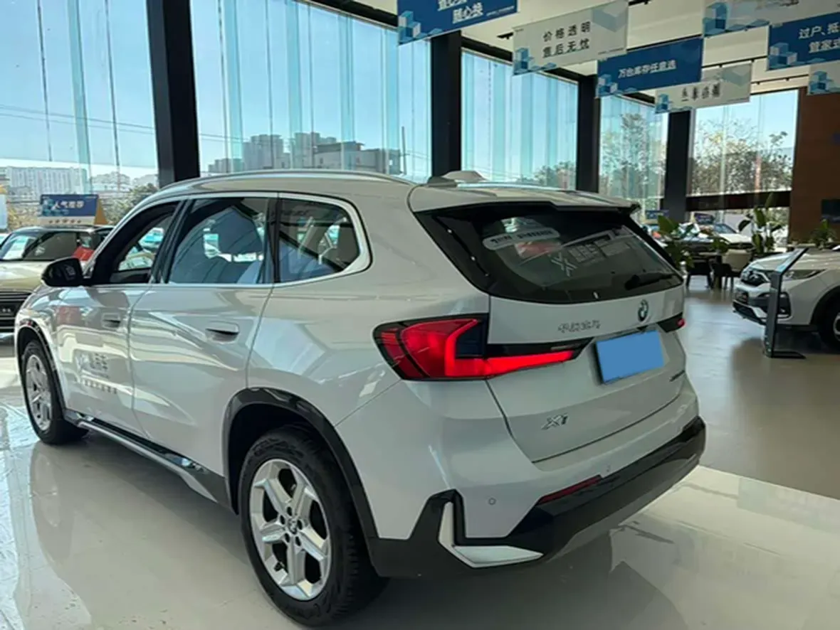 2023 BMW X1 1.5T 156HP L3 7DCT,autocango,china used car exporter,china ev exporter,chinese used car exporter,chinese used ev exporter