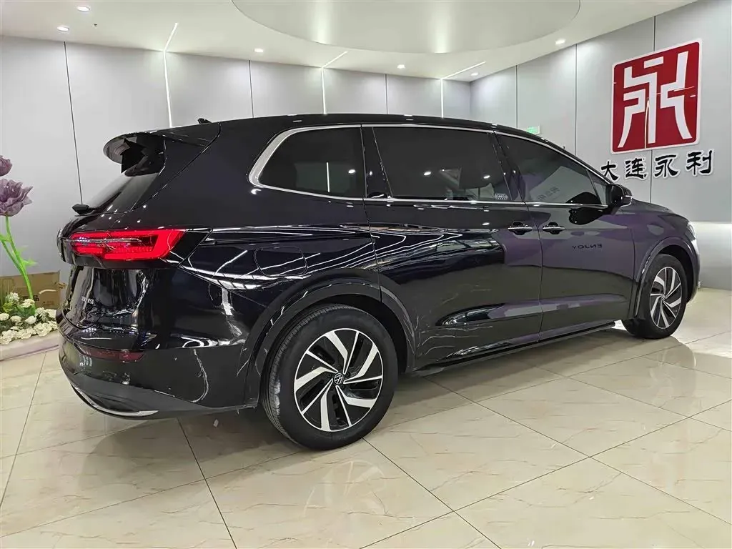 2022 Volkswagen Viloran 2.0T 220HP L4 7DCT,autocango,china used car exporter,china ev exporter,chinese used car exporter,chinese used ev exporter