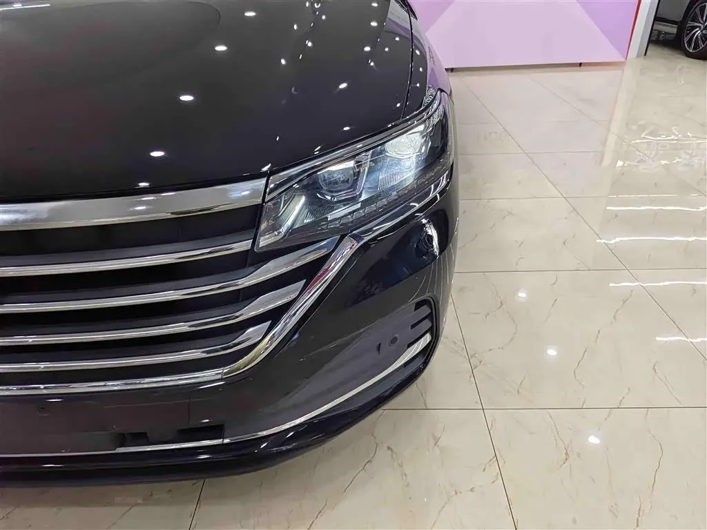 2022 Volkswagen Viloran 2.0T 220HP L4 7DCT,autocango,china used car exporter,china ev exporter,chinese used car exporter,chinese used ev exporter