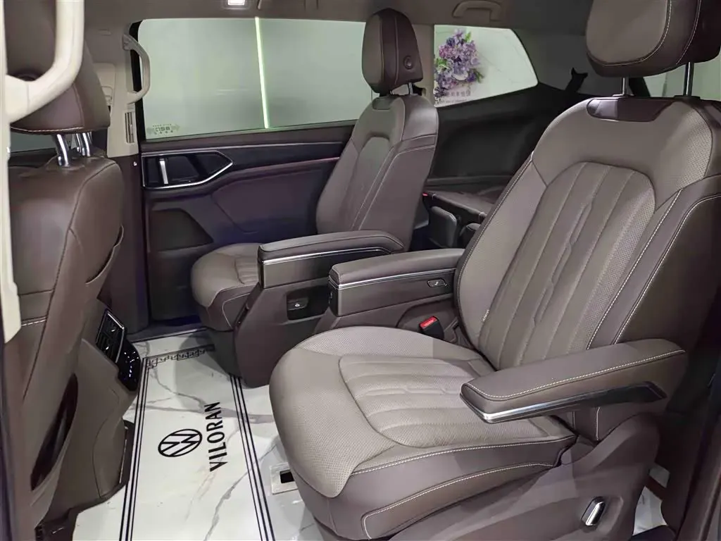 2022 Volkswagen Viloran 2.0T 220HP L4 7DCT,autocango,china used car exporter,china ev exporter,chinese used car exporter,chinese used ev exporter