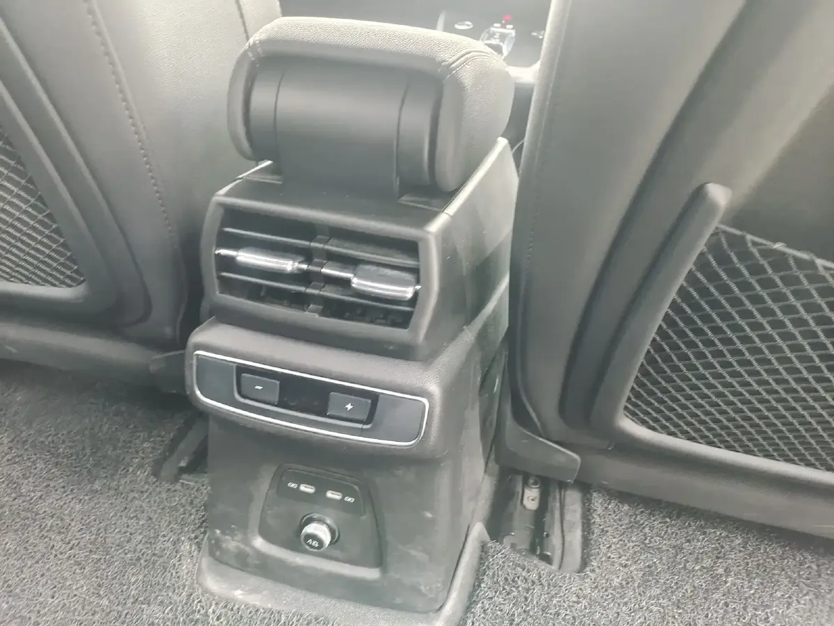 2023 Audi Q4 e-tron BEV 84.8KWH,autocango,china used car exporter,china ev exporter,chinese used car exporter,chinese used ev exporter