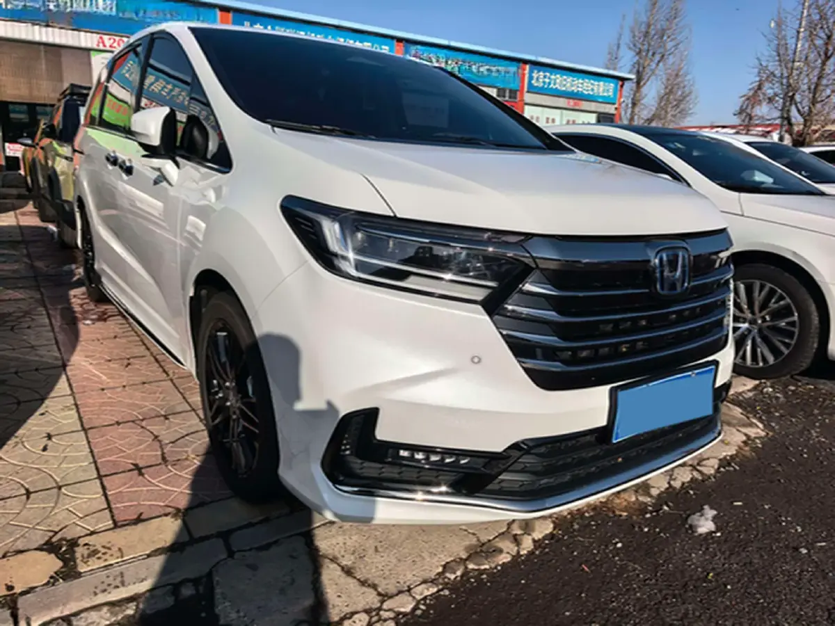 2026 Honda Odyssey 2.0L 146HP L4 E-CVT Hybrid