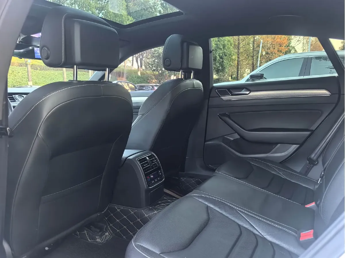 2019 Volkswagen CC 2.0T 186HP L4 7DCT,autocango,china used car exporter,china ev exporter,chinese used car exporter,chinese used ev exporter