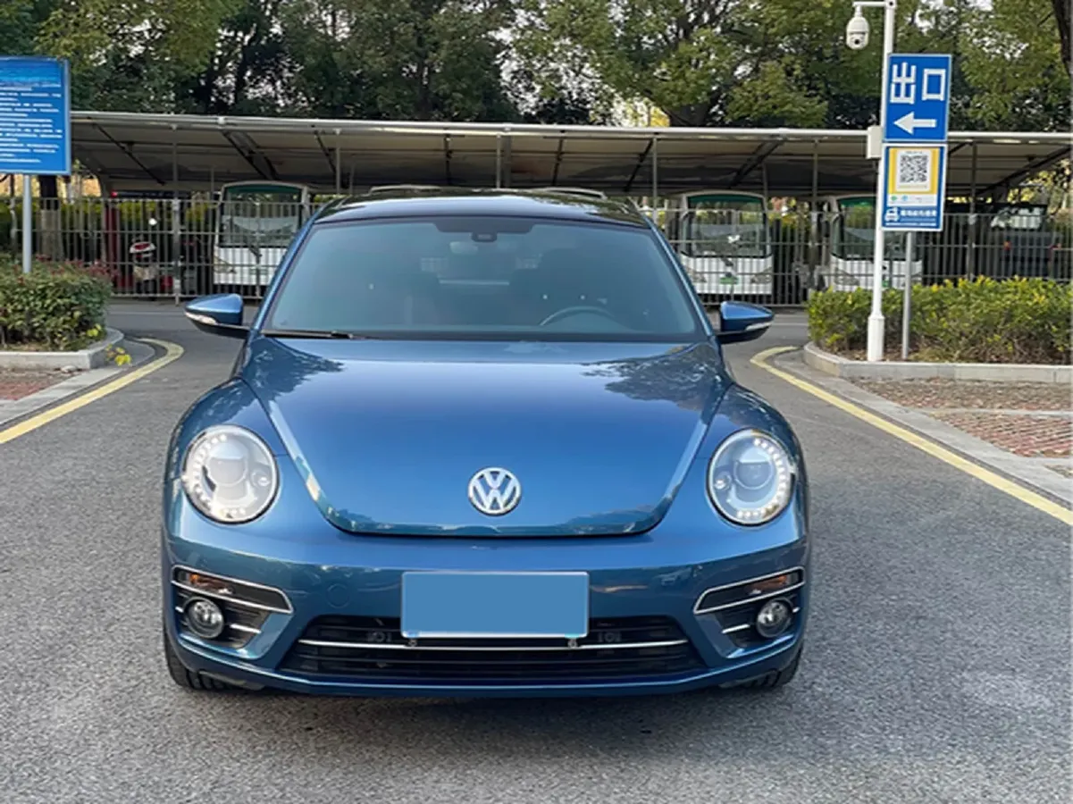2017 Volkswagen Beetle 1.4T 150HP L4 7DCT,autocango,china used car exporter,china ev exporter,chinese used car exporter,chinese used ev exporter