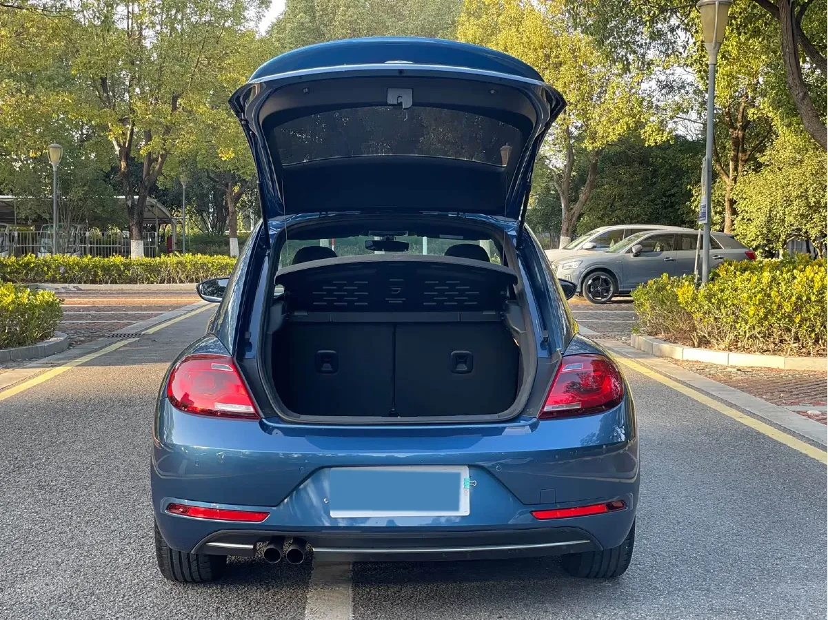 2017 Volkswagen Beetle 1.4T 150HP L4 7DCT,autocango,china used car exporter,china ev exporter,chinese used car exporter,chinese used ev exporter