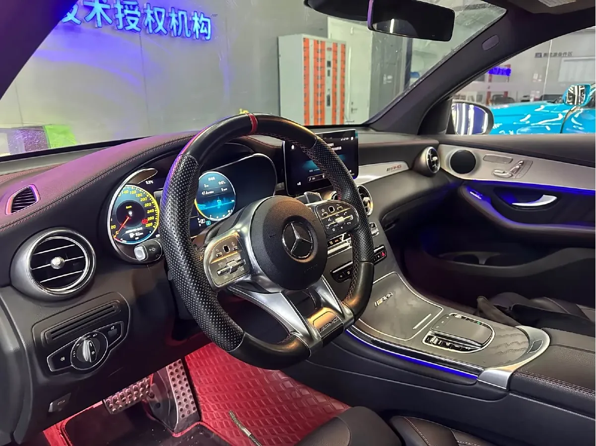2022 Mercedes-Benz GLC Coupe AMG 3.0T 390HP V6 9AT,autocango,china used car exporter,china ev exporter,chinese used car exporter,chinese used ev exporter