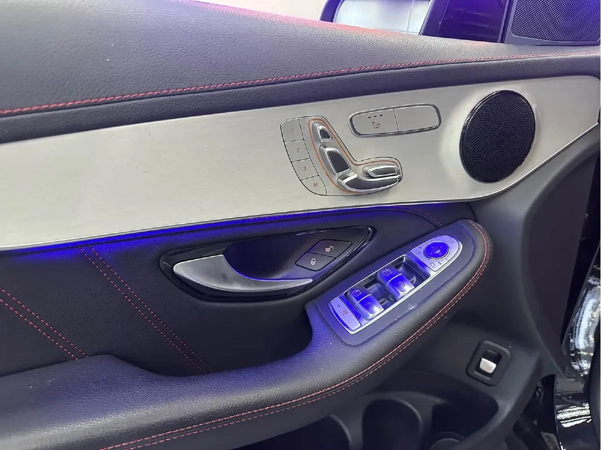 2022 Mercedes-Benz GLC Coupe AMG 3.0T 390HP V6 9AT,autocango,china used car exporter,china ev exporter,chinese used car exporter,chinese used ev exporter