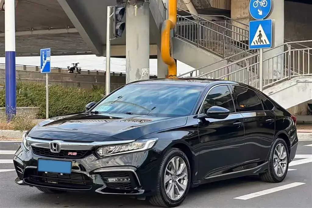 2019 Honda Inspire 1.5T 194HP L4 CVT