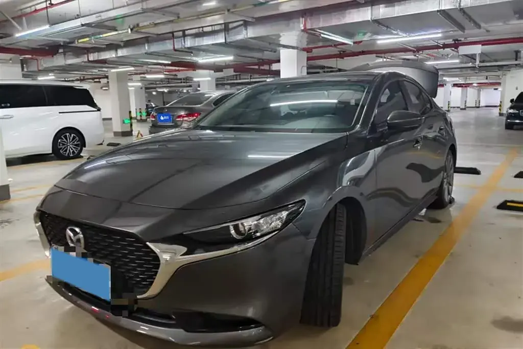 2020 Mazda 3 Axela 2.0L 158HP L4 6AT