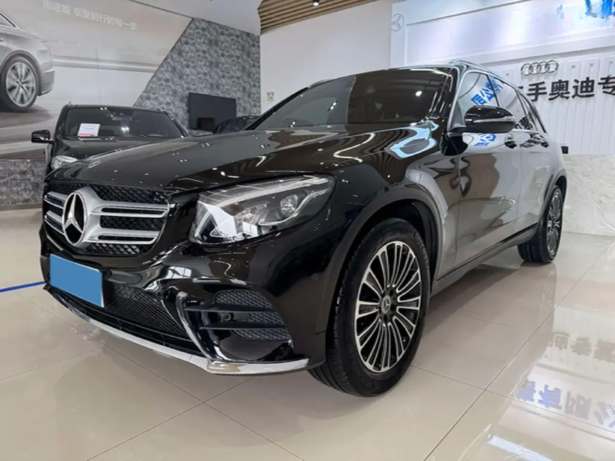 2019 Mercedes-Benz GLC Class 2.0T 211HP L4 9AT