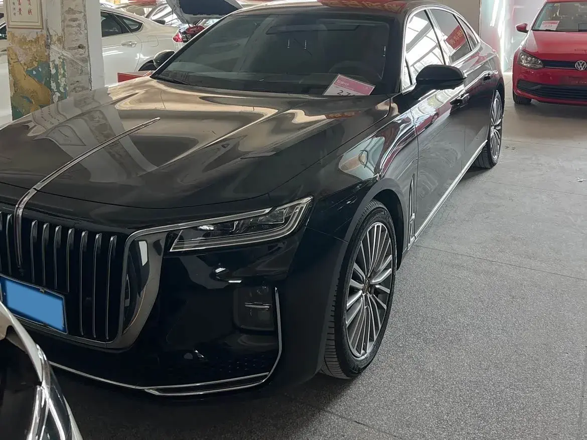 2022 HongQi H9 2.0T 252HP L4 7DCT