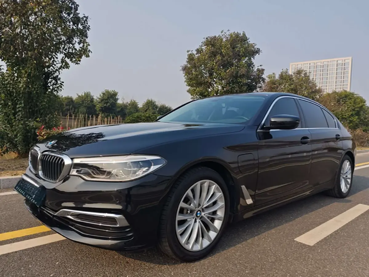 2020 BMW 5 Series 2.0T 184HP L4 8AT PHEV 13KWH