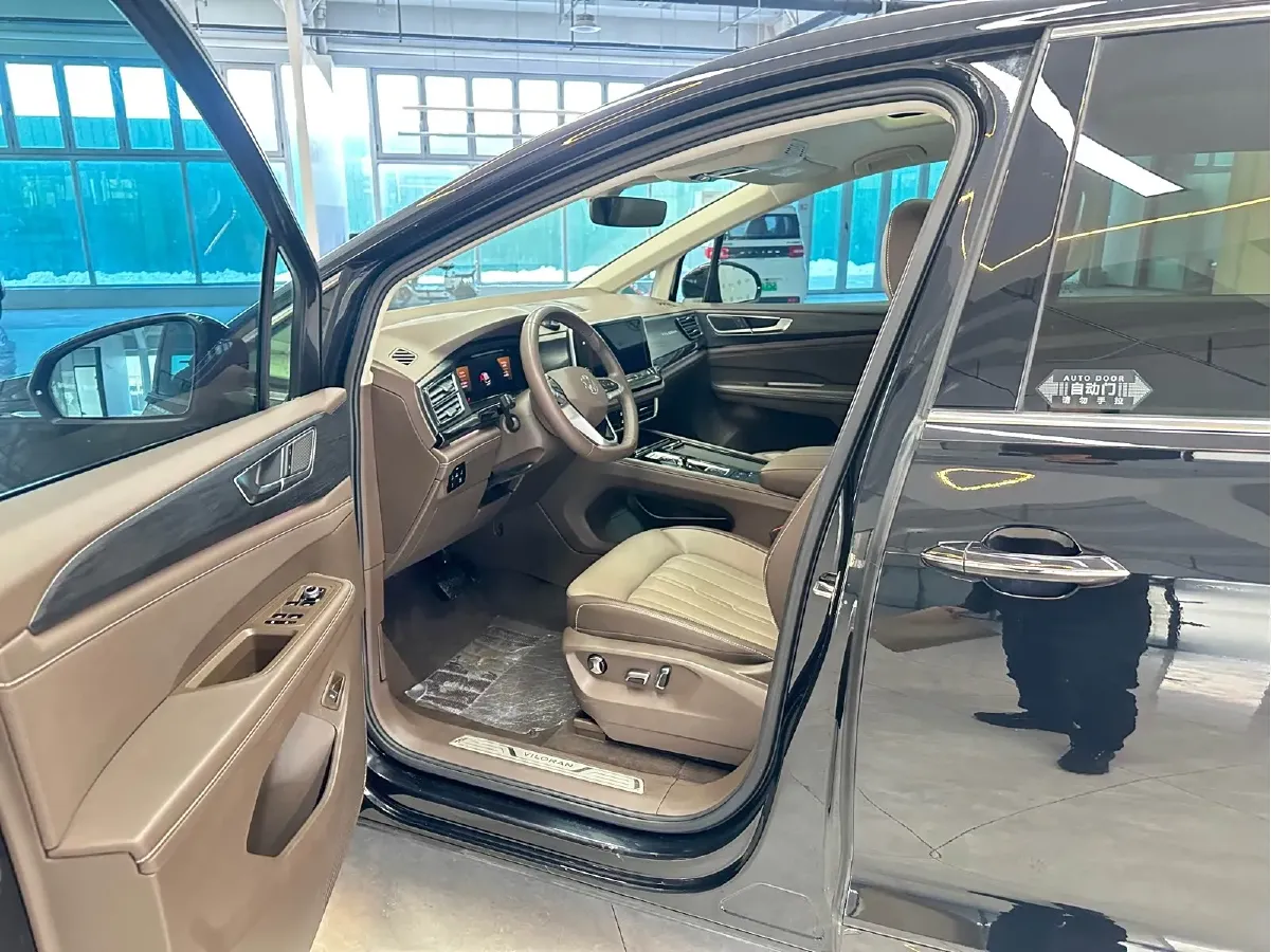 2024 Volkswagen Viloran 2.0T 186HP L4 7DCT,autocango,china used car exporter,china ev exporter,chinese used car exporter,chinese used ev exporter