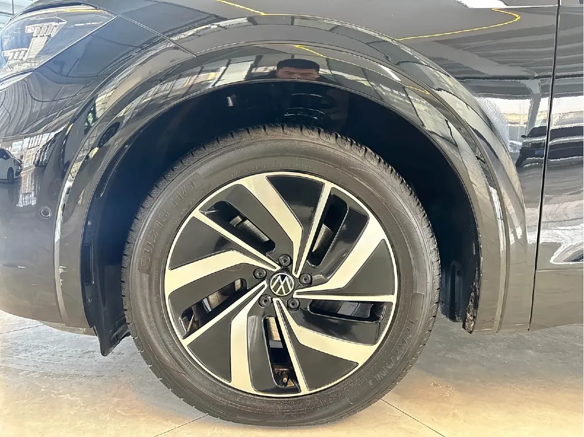 2024 Volkswagen Viloran 2.0T 186HP L4 7DCT,autocango,china used car exporter,china ev exporter,chinese used car exporter,chinese used ev exporter