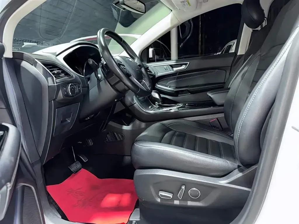 2018 Ford Edge 2.0T 245HP L4 6AT,autocango,china used car exporter,china ev exporter,chinese used car exporter,chinese used ev exporter
