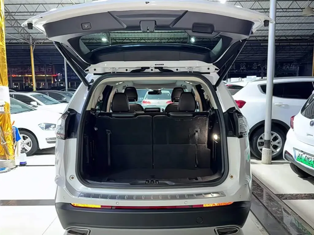 2018 Ford Edge 2.0T 245HP L4 6AT,autocango,china used car exporter,china ev exporter,chinese used car exporter,chinese used ev exporter