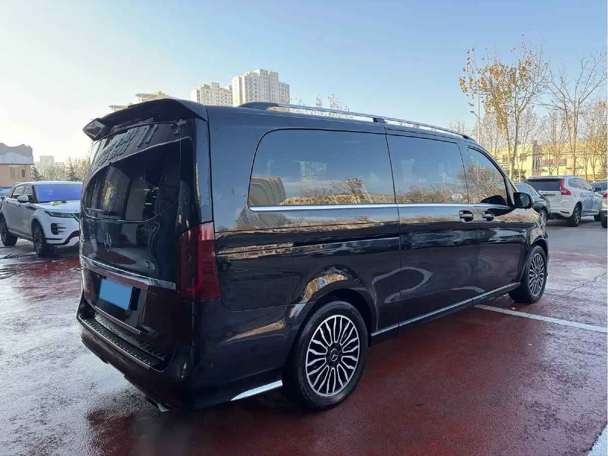 2018 Mercedes-Benz V Class 2.0T 211HP L4 7AT,autocango,china used car exporter,china ev exporter,chinese used car exporter,chinese used ev exporter