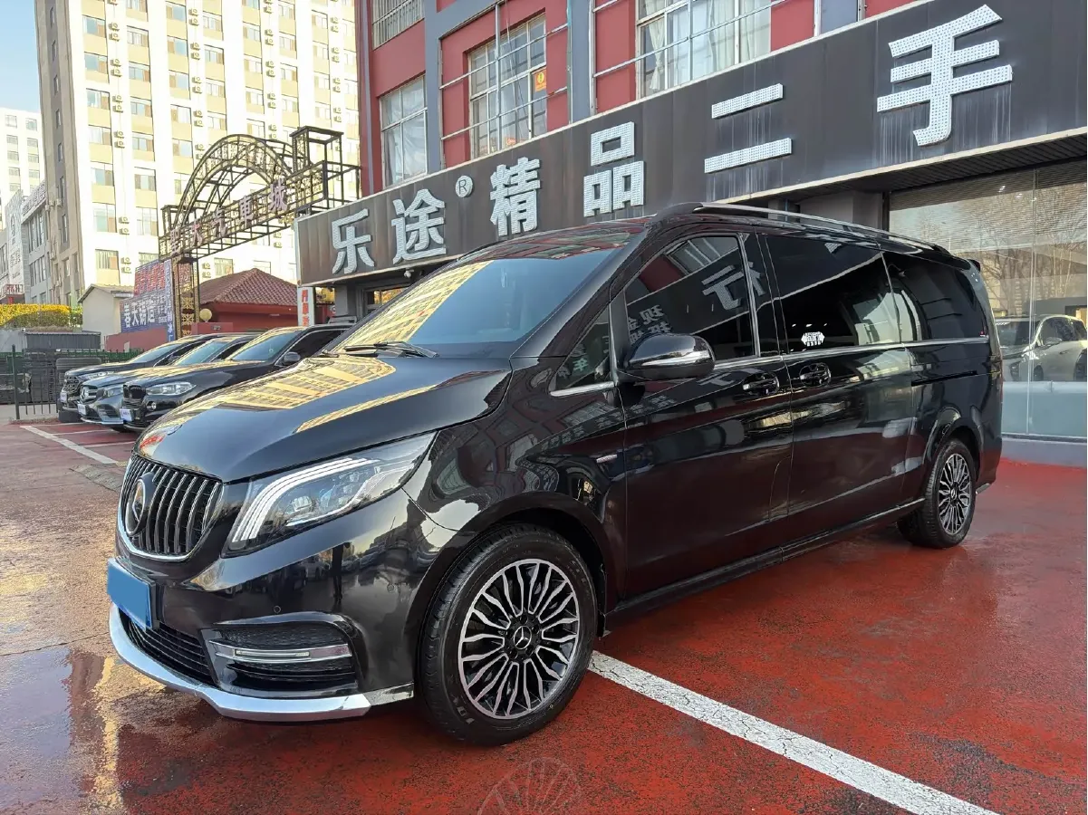 2018 Mercedes-Benz V Class 2.0T 211HP L4 7AT,autocango,china used car exporter,china ev exporter,chinese used car exporter,chinese used ev exporter