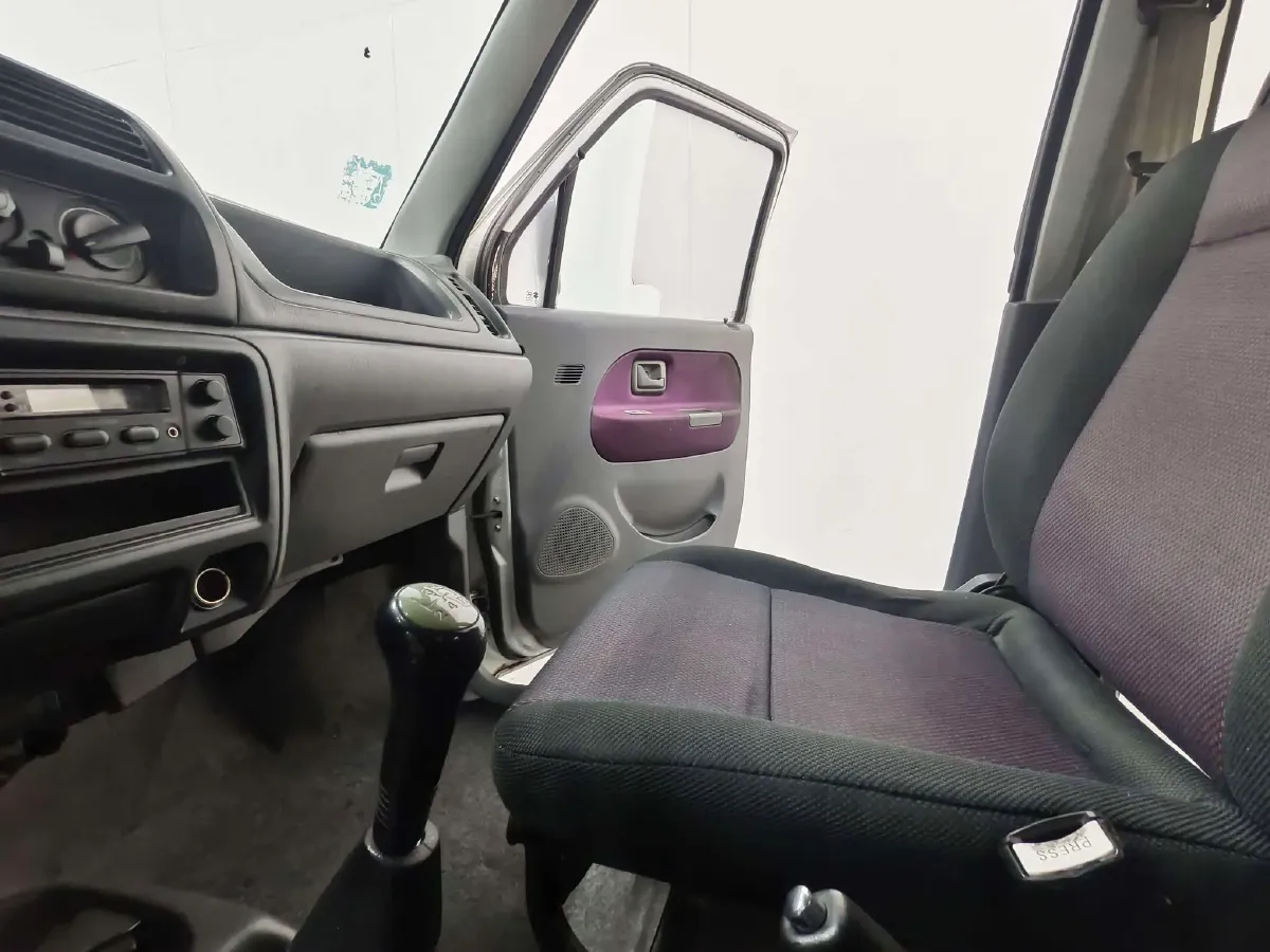 2013 Suzuki Wagon R 1.0L 46HP L4 5MT,autocango,china used car exporter,china ev exporter,chinese used car exporter,chinese used ev exporter