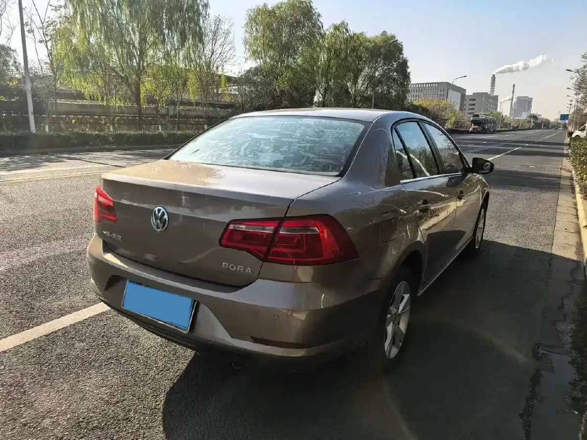 2014 Volkswagen Bora 1.6L 105HP L4 6AT,autocango,china used car exporter,china ev exporter,chinese used car exporter,chinese used ev exporter