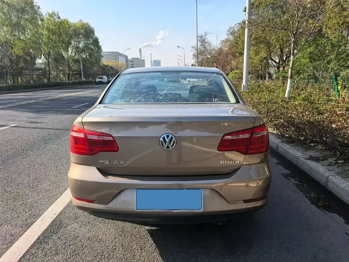2014 Volkswagen Bora 1.6L 105HP L4 6AT,autocango,china used car exporter,china ev exporter,chinese used car exporter,chinese used ev exporter