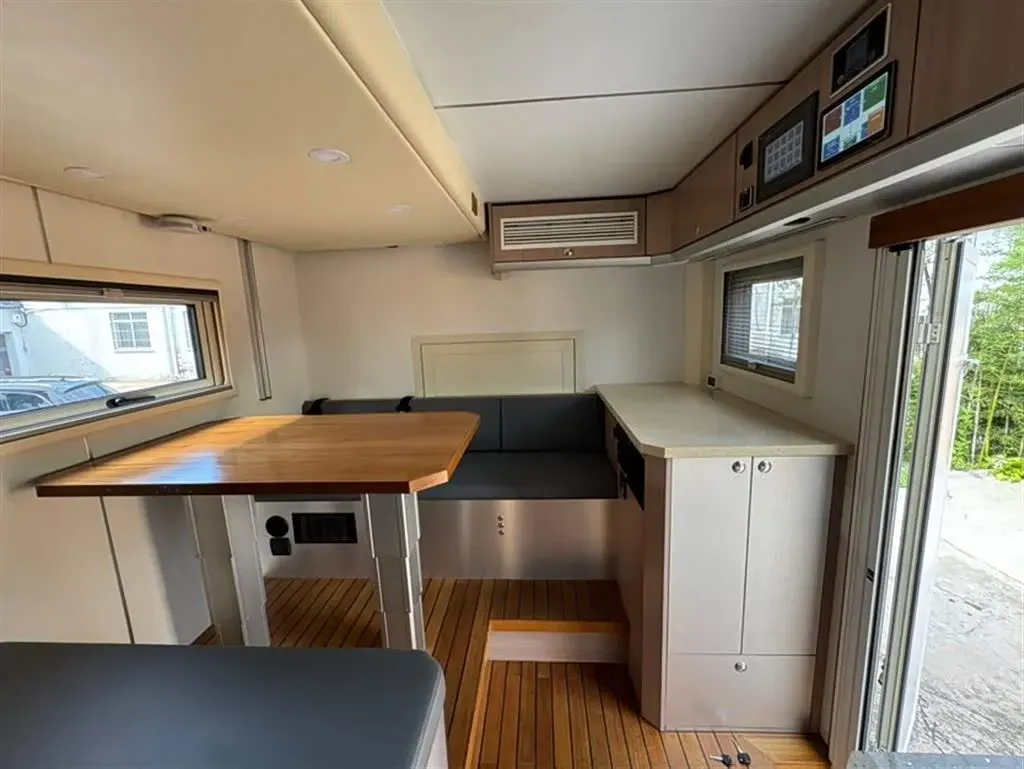 2023 Mercedes-Benz Unimog U4023 5.1T 231HP L4 8AT,autocango,china used car exporter,china ev exporter,chinese used car exporter,chinese used ev exporter