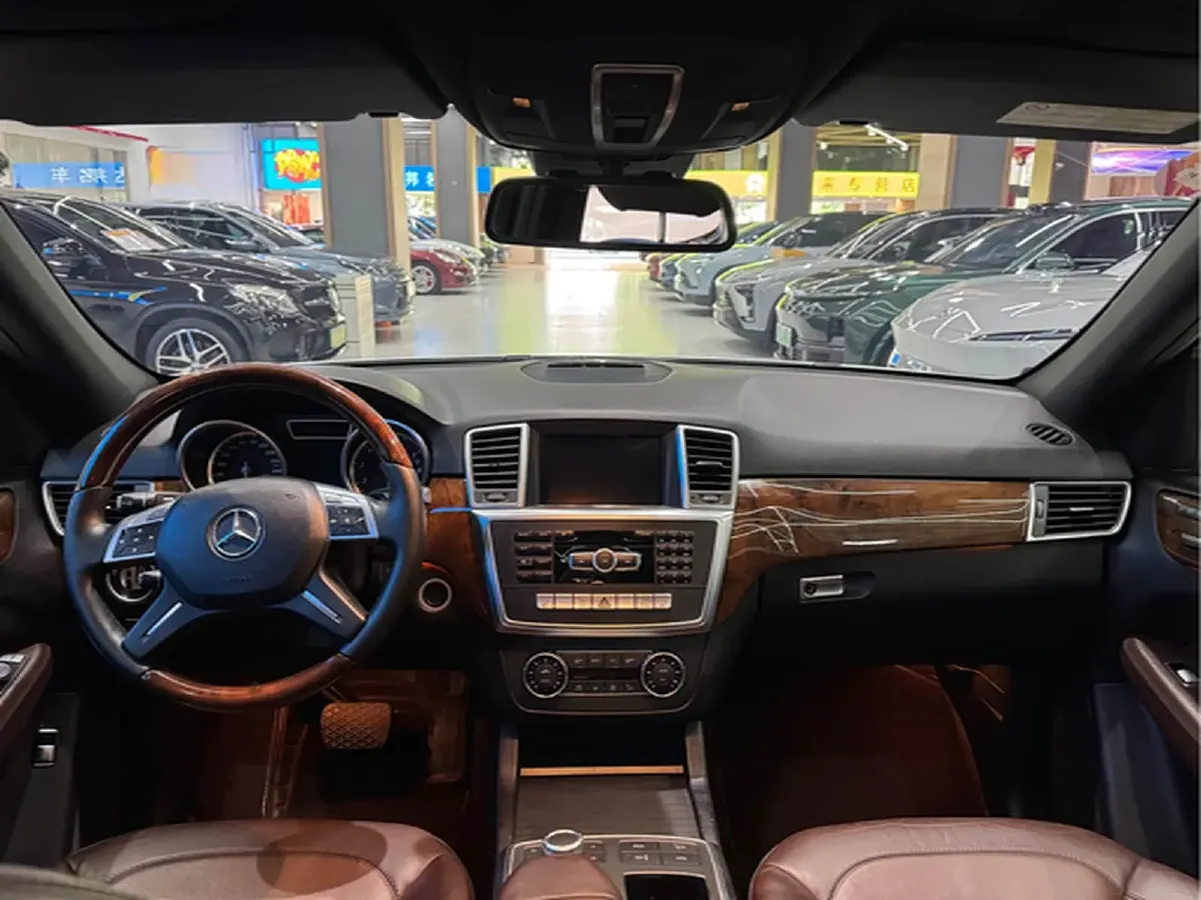 2012 Mercedes-Benz M Class 3.5L 306HP V6 7AT,autocango,china used car exporter,china ev exporter,chinese used car exporter,chinese used ev exporter