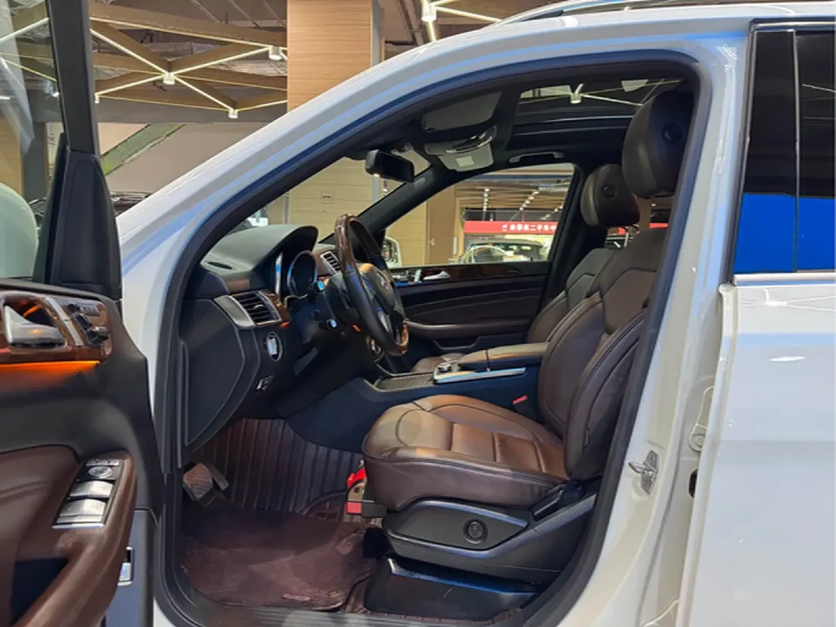 2012 Mercedes-Benz M Class 3.5L 306HP V6 7AT,autocango,china used car exporter,china ev exporter,chinese used car exporter,chinese used ev exporter