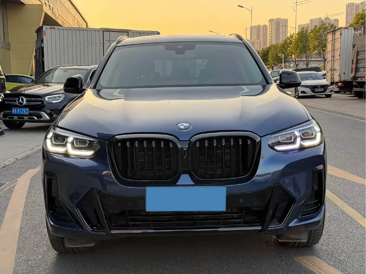 2022 BMW X3 2.0T 252HP L4 8AT