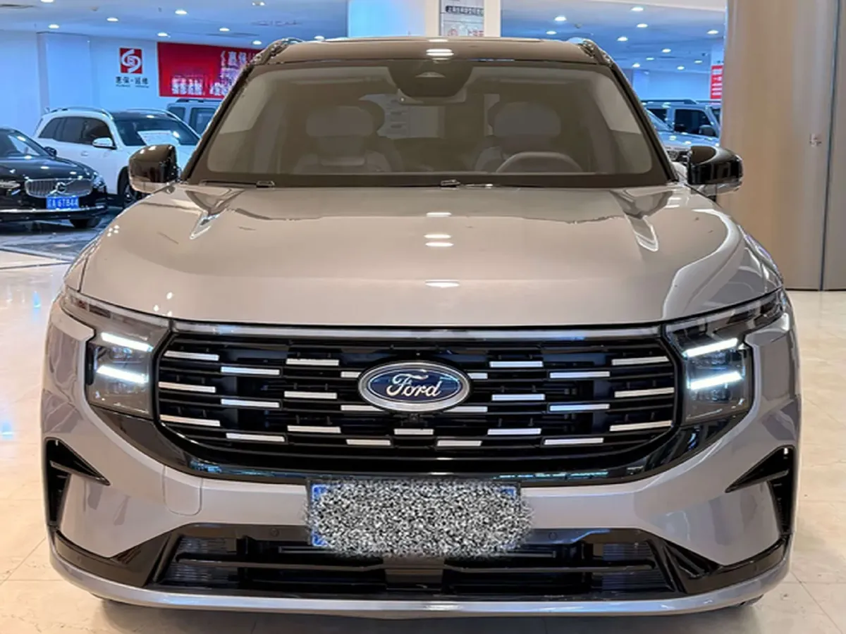 2023 Ford Edge 2.0T 252HP L4 8AT,autocango,china used car exporter,china ev exporter,chinese used car exporter,chinese used ev exporter