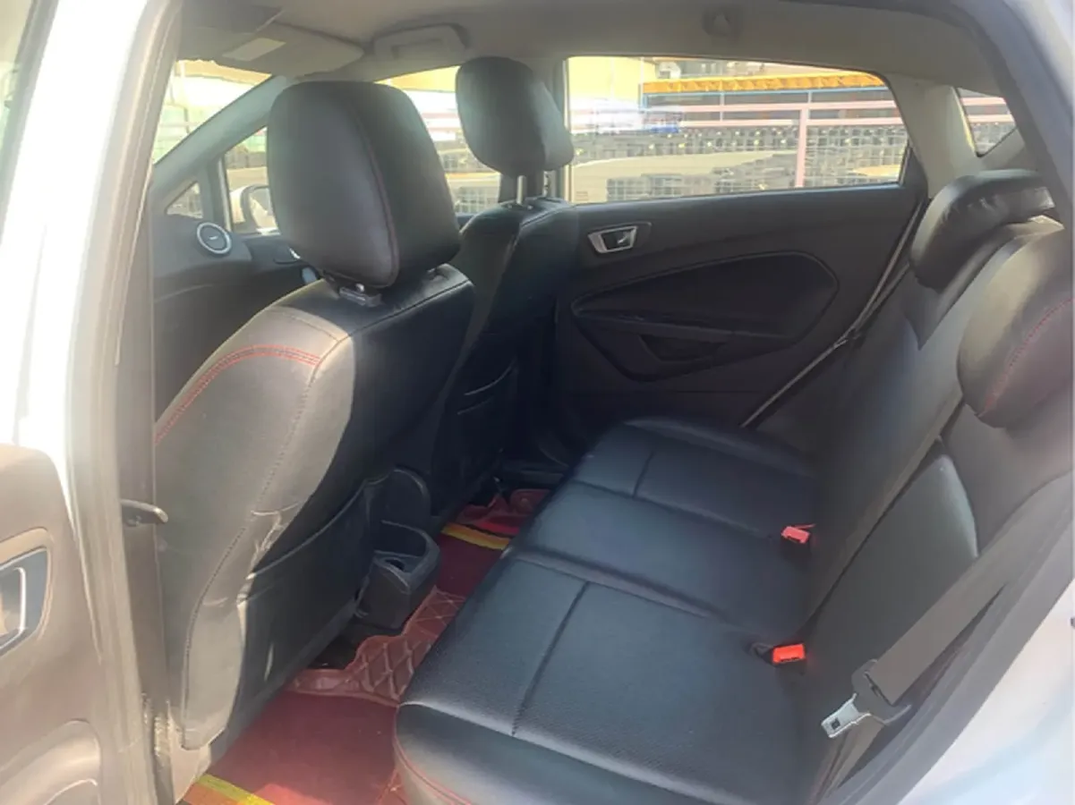 2013 Ford Fiesta 1.5L 110HP L4 6DCT,autocango,china used car exporter,china ev exporter,chinese used car exporter,chinese used ev exporter