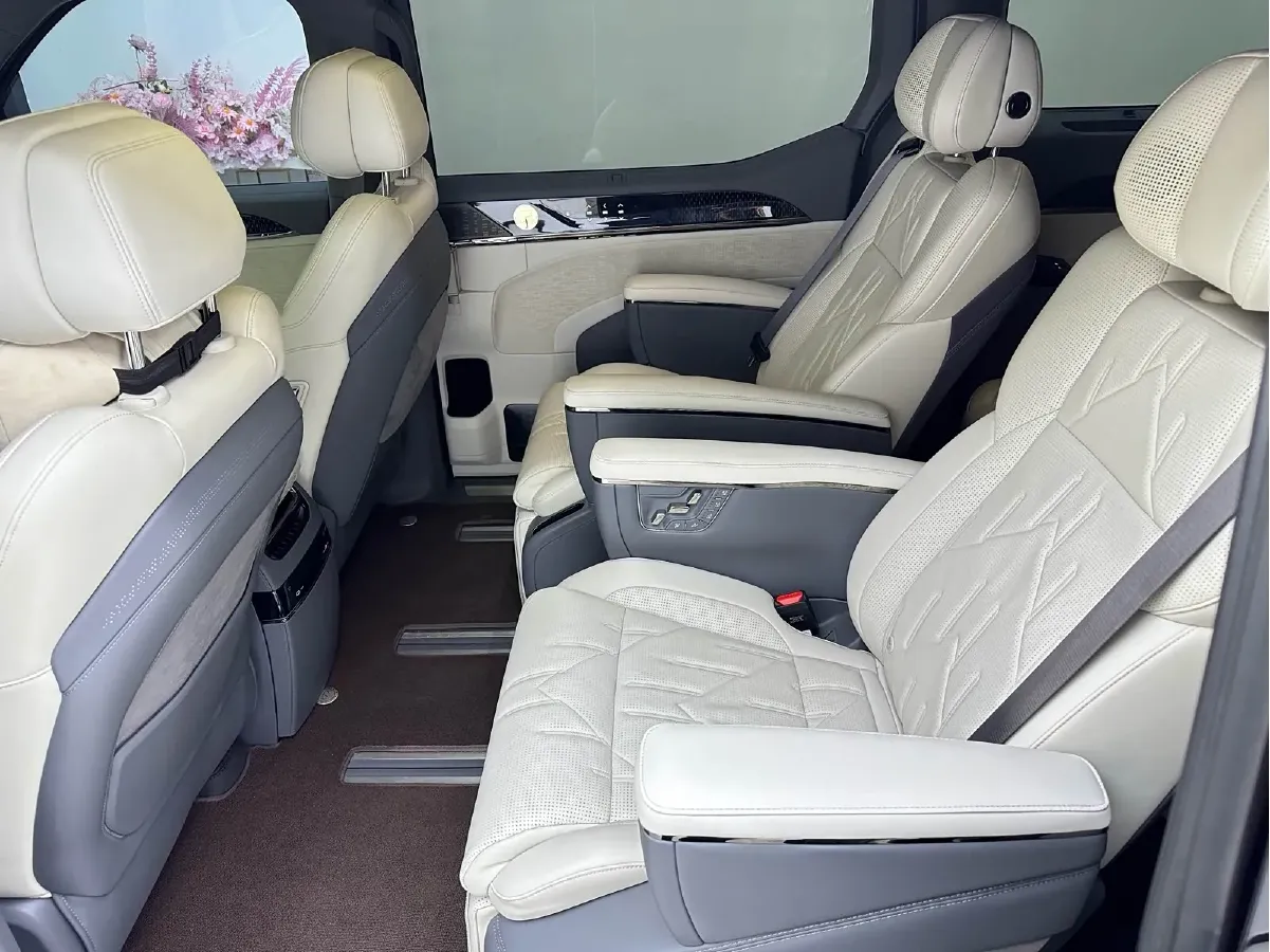 2024 Zeekr 009 BEV 108KWH,autocango,china used car exporter,china ev exporter,chinese used car exporter,chinese used ev exporter