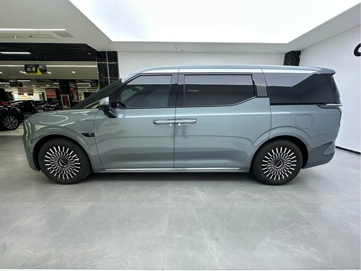 2024 Zeekr 009 BEV 108KWH,autocango,china used car exporter,china ev exporter,chinese used car exporter,chinese used ev exporter