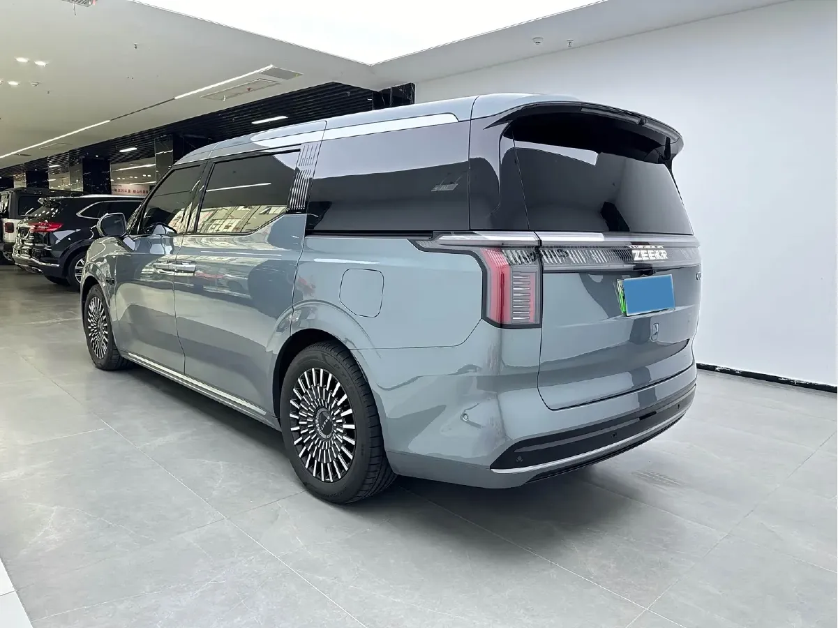 2024 Zeekr 009 BEV 108KWH,autocango,china used car exporter,china ev exporter,chinese used car exporter,chinese used ev exporter