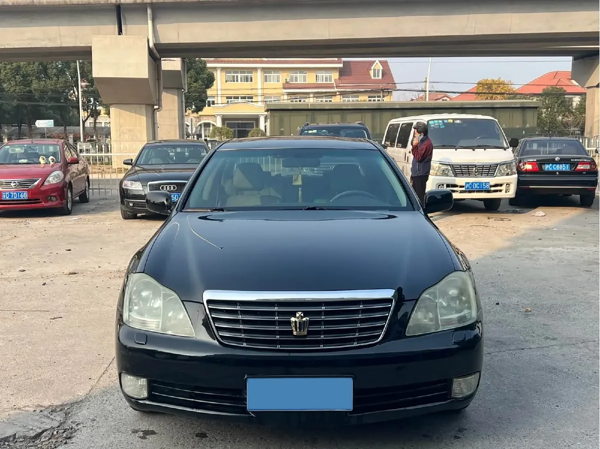 2007 Toyota Crown 2.5L 197HP V6 6AT,autocango,china used car exporter,china ev exporter,chinese used car exporter,chinese used ev exporter