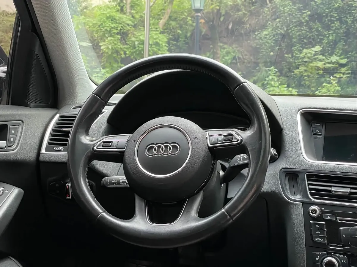 2016 Audi Q5 2.0T 224HP L4 8AT,autocango,china used car exporter,china ev exporter,chinese used car exporter,chinese used ev exporter