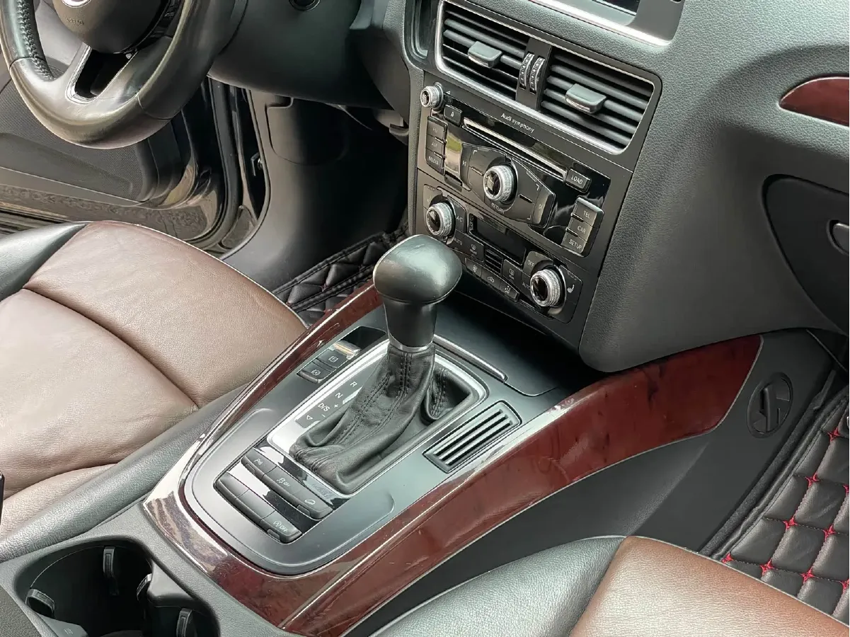 2016 Audi Q5 2.0T 224HP L4 8AT,autocango,china used car exporter,china ev exporter,chinese used car exporter,chinese used ev exporter