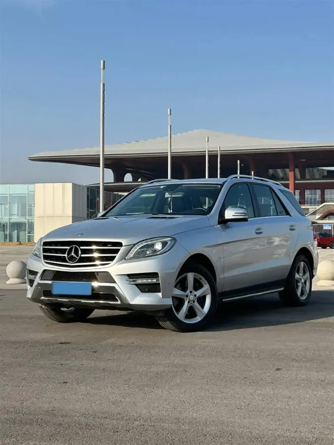 2012 Mercedes-Benz M Class 3.5L 252HP V6 7AT,autocango,china used car exporter,china ev exporter,chinese used car exporter,chinese used ev exporter