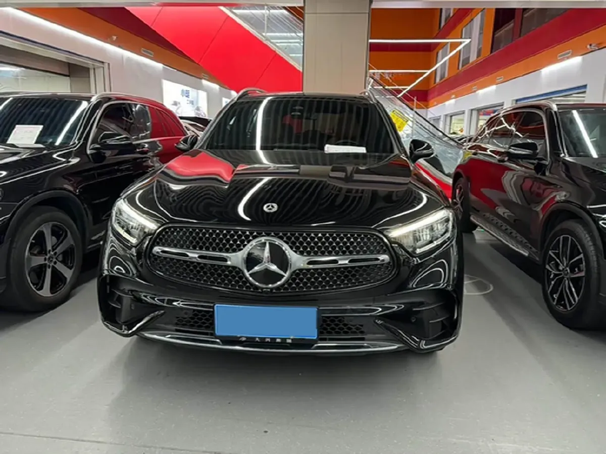 2024 Mercedes-Benz GLC Class 2.0T 204HP L4 9AT,autocango,china used car exporter,china ev exporter,chinese used car exporter,chinese used ev exporter
