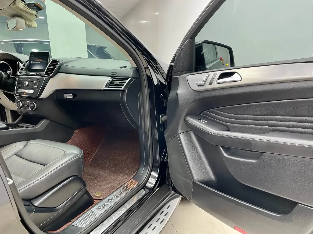 2017 Mercedes-Benz GLE Coupe 3.0T 333HP V6 9AT,autocango,china used car exporter,china ev exporter,chinese used car exporter,chinese used ev exporter