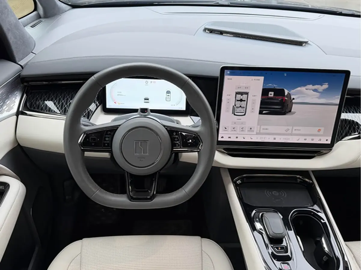 2022 Zeekr 009 BEV 116KWH,autocango,china used car exporter,china ev exporter,chinese used car exporter,chinese used ev exporter