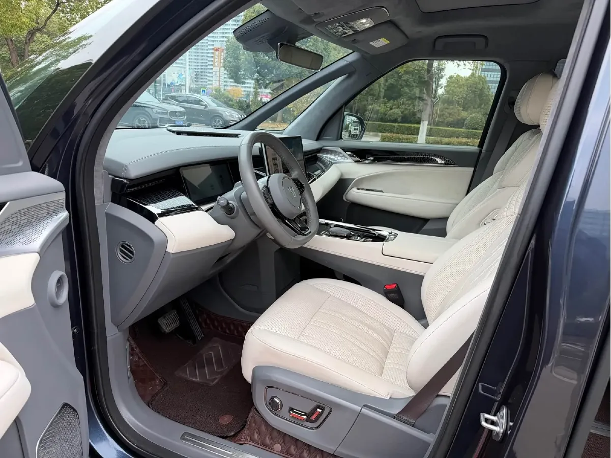 2022 Zeekr 009 BEV 116KWH,autocango,china used car exporter,china ev exporter,chinese used car exporter,chinese used ev exporter